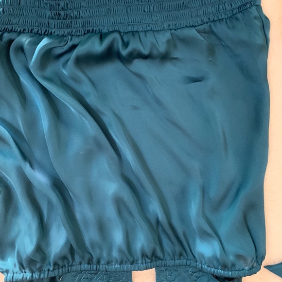 NWT Bebe Mixed Shiny Neck PC Halter Top/Blouse - Picture 4 of 8